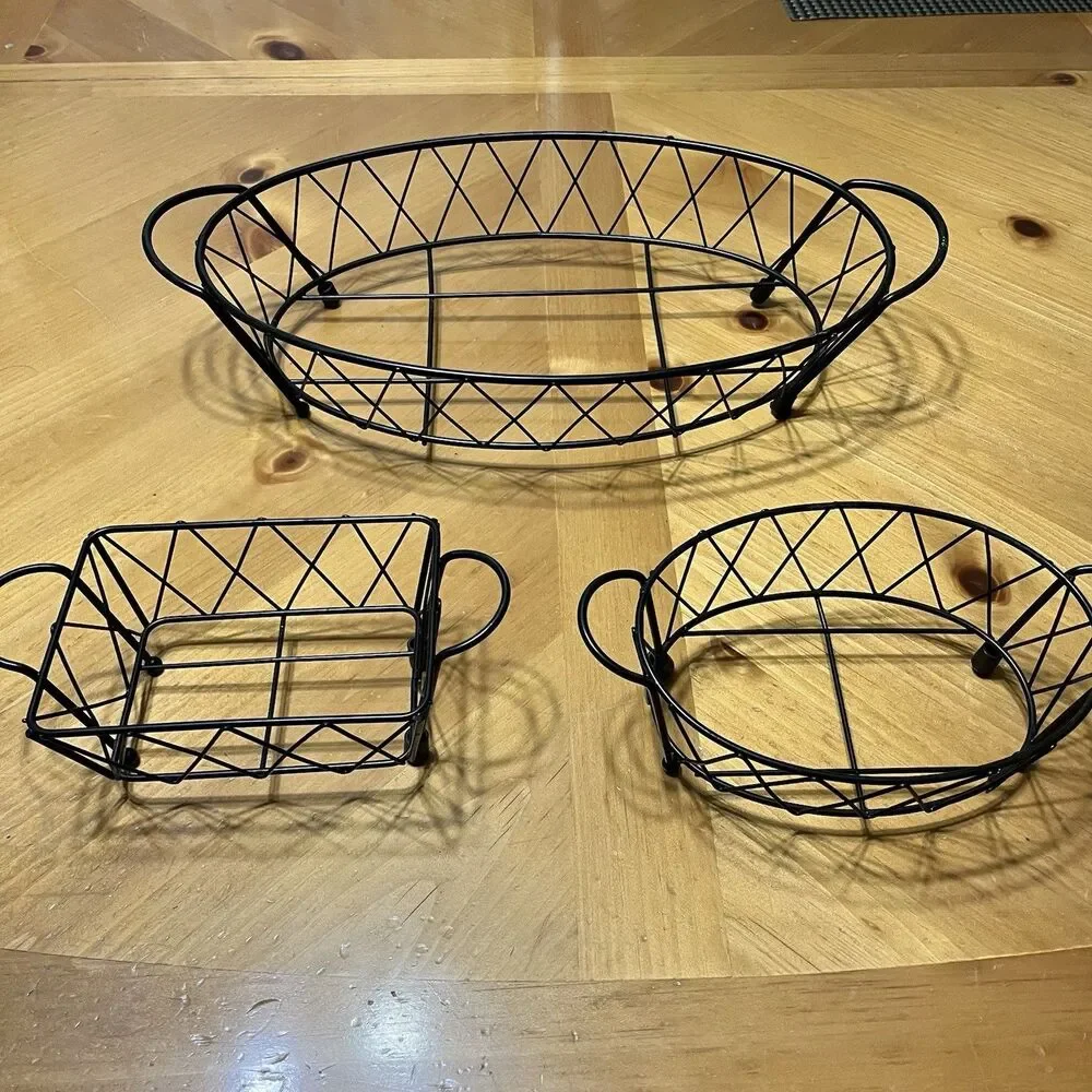 Temp-tations Black Wire Serving Racks Replacement Lot of 3 Oval Assorted Size